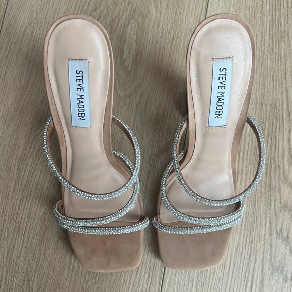 Steve Madden Silver Rhinestone Libbie Heel - Picture 6 of 8